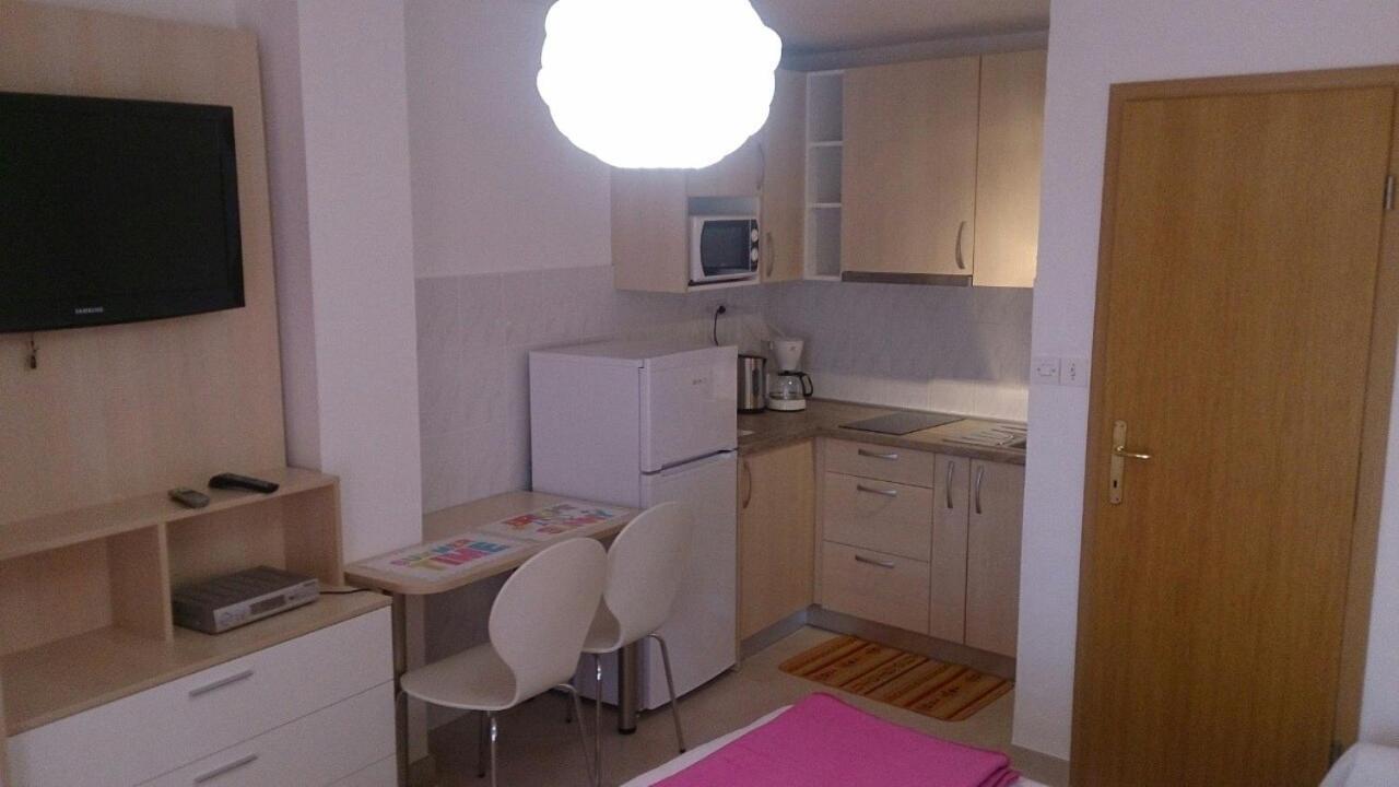 Villa Clara Apartments Kvarner Novi Vinodolski Exterior foto