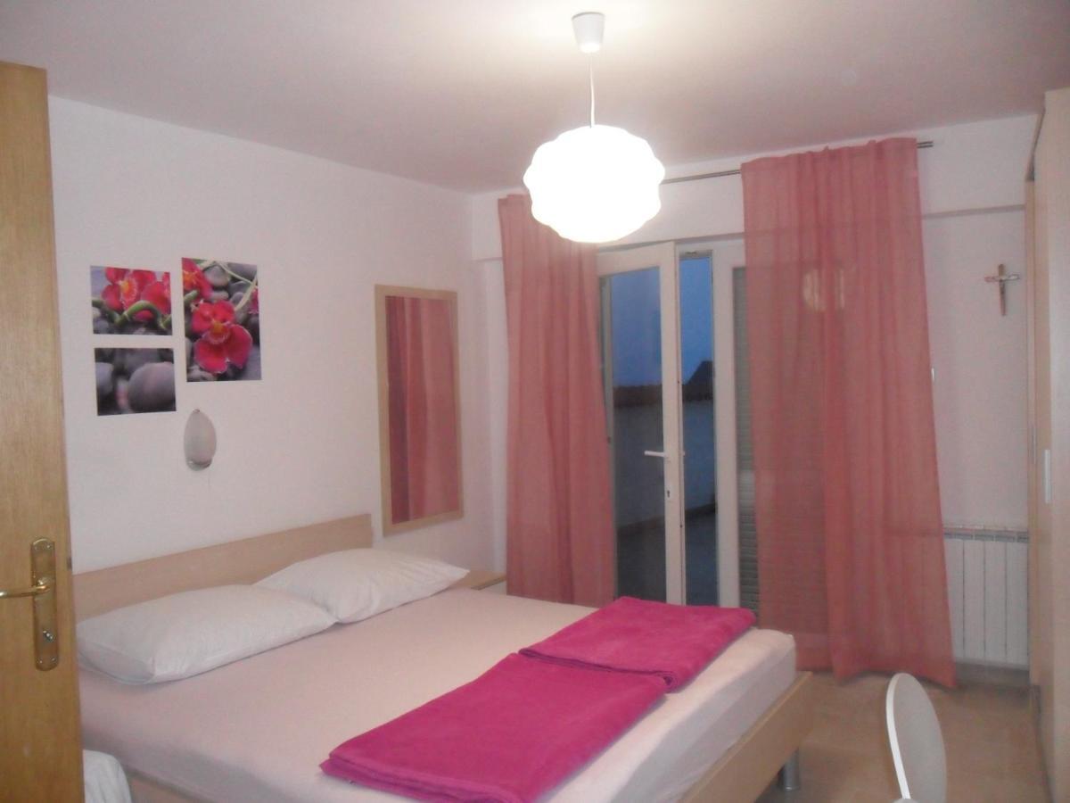 Villa Clara Apartments Kvarner Novi Vinodolski Exterior foto